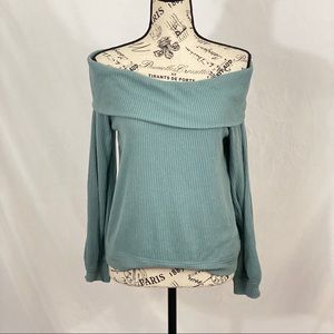 Abercrombie & Fitch Off Shoulder Ribbed Sweater
